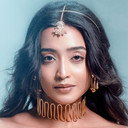Srijani Mitra als Shirsha Chowdhury