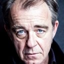 Didier Gesquière als Bailiff