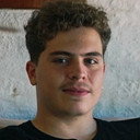 Nikolas Vianna als Tom