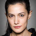 Ceylan Özgün Özçelik als Nurdan