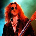 Wayne Hussey als Self
