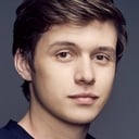 Nick Robinson als Zach Mitchell