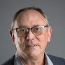 Jurgen Hellberg als Dirk's Hunter