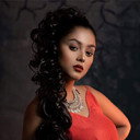 Sabrina Tonni als Taniya
