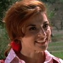 Lenore Stevens als Dr. Katherine Vernon