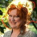 Julie McGregor als Anna