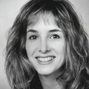 Barbara Howard als Emma Huffington