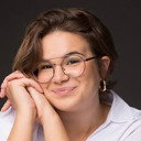 Carmen Orellana als Meat Cutter Carmen