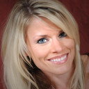 Kerri Hoskins als Self