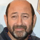 Kad Merad als Maitre Georges Kiejman
