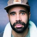 Zeke Nicholson als David