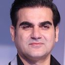 Arbaaz Khan als Bhalu