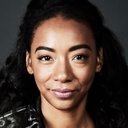 Betty Gabriel als Detective Cortez