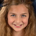 Berkeley Courtney-Moore als Kayla