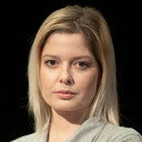 Александра Сърчаджиева als Mother