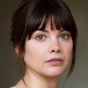 Carli Fish als Young Clara Fairfax