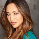 Tayla Fernandez als Tiffany