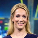 Hélène Hendriks als Self - Presenter
