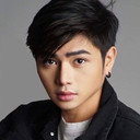 Kaleb Ong als Renz