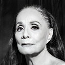 Pilar Pellicer als Lucía (uncredited)