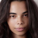 Sara Giannelli als Zoe