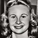 Nancy Wible als Miss Prissy /Chickens /Little Girl Mouse (voice)