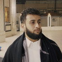 Abdulaziz Alsaydlani als Himslef