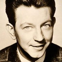 Donald O'Connor als Tommy