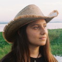 Frida Zazueta, Director