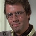 Jonathan Daly als Carter - Purchasing Agent