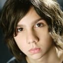 Michael Hall D'Addario als Leo (voice)