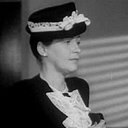 Geraldine Wall als Mother Ambrose
