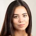 Isabelle Hahn als Megan