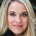 Alexandra Davies als Woman of the Night