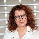 Ariane Erdelt als Nurse