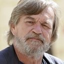 Roman Skamene als Live-Show Owner