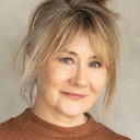 Janine Wood als Woman in Clinic