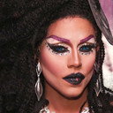 Yara Sofia als Self - Guest