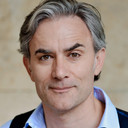 Giulio Ricciarelli als Arzt