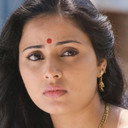 Meera als Maya