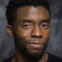 Chadwick Boseman als T'Challa / Black Panther