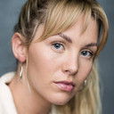 Lauren Staerck als Alex