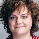 Ena Spottag Fog als Martha - køkkenpige