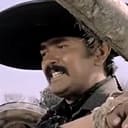Lucio De Santis als Disgruntled Outlaw with Sombrero