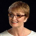 Amparo Pamplona als Profesora