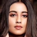 Swastika Dutta als Radhika Sen