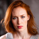 Kira Guloien als Rosa