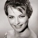 Karin Baal als Anni Hartmann