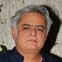 Hansal Mehta als PDTS Head