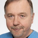 Michael Q. Adams als Catholic Priest